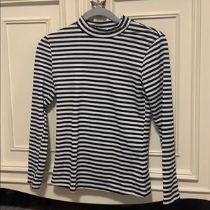 Nylon striped longsleeve